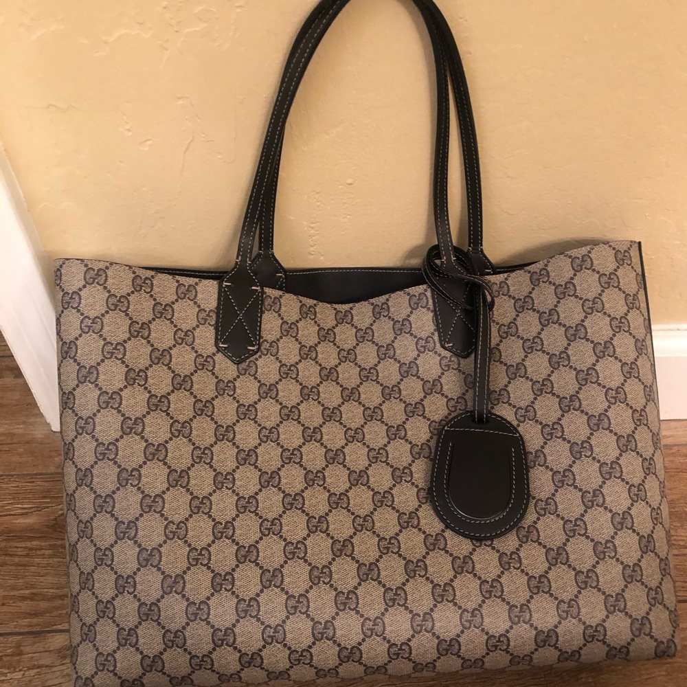 Gucci Reversible Black Logo Tote
